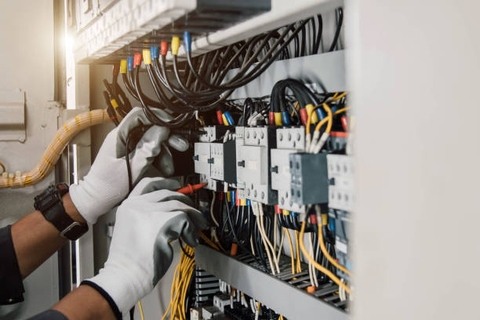 Hledáme Elektrikáře - Servisního technika